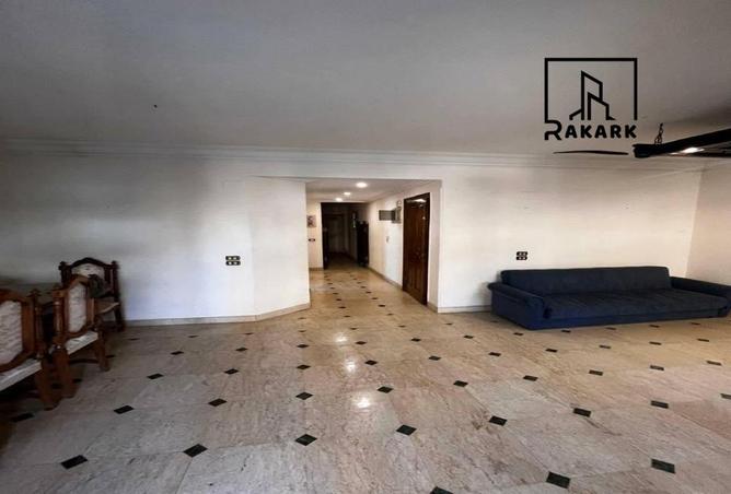 98821157 - Property Image 2