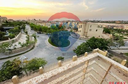 Villa - 4 Bedrooms - 5 Bathrooms for sale in Palm Hills October - Cairo Alexandria Desert Road - 6 October City - Giza