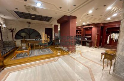 محل تجاري - استوديو - 2 للبيع في شارع جامعة الدول العربية - المهندسين - الجيزة محل تجاري - استوديو - 2 للبيع في شارع جامعة الدول العربية - المهندسين - الجيزة