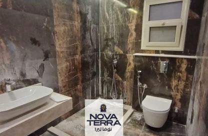Apartment - 5 Bedrooms - 4 Bathrooms for sale in 9th District - Sheikh Zayed City - Giza