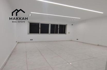 Apartment - 2 Bedrooms - 1 Bathroom for sale in Salah Salem St. - Roxy - Heliopolis - Masr El Gedida - Cairo