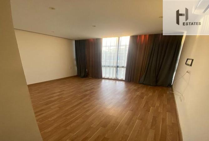 71660169 - Property Image 3