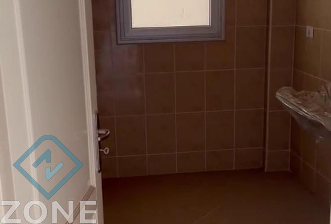 69835549 - صورة العقار 3