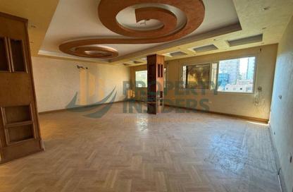 شقة - 4 - 3 للبيع في ميدان مصطفي محمود - المهندسين - الجيزة شقة - 4 - 3 للبيع في ميدان مصطفي محمود - المهندسين - الجيزة