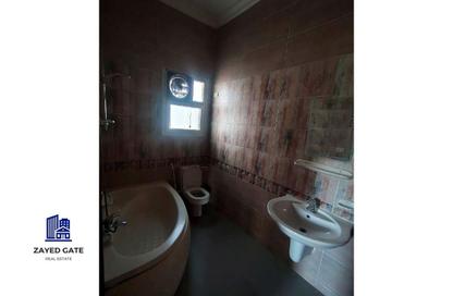 Apartment - 3 Bedrooms - 3 Bathrooms for rent in 9th District - Sheikh Zayed City - Giza