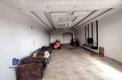 Apartment - 3 Bedrooms - 3 Bathrooms for rent in 9th District - Sheikh Zayed City - Giza