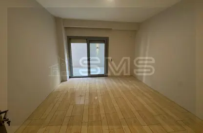 شقة - 3 غرف نوم - 3 حمامات للايجار في غرب الجولف - كمبوندات القطامية - القطامية - مدينة القاهرة الجديدة - القاهرة