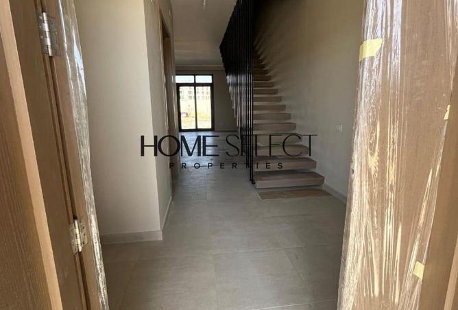 71130927 - Property Image 2