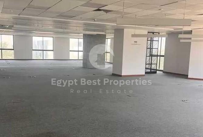 102074998 - Property Image 3