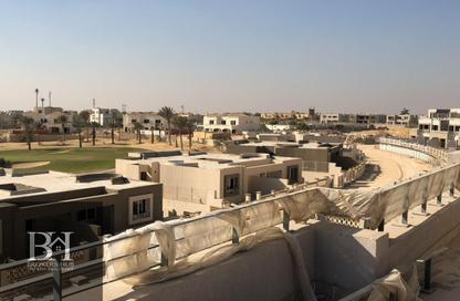 تاون هاوس - 4 - 4 للبيع في جولف فيوز - طريق مصر اسكندرية الصحراوي - مدينة 6 أكتوبر - الجيزة