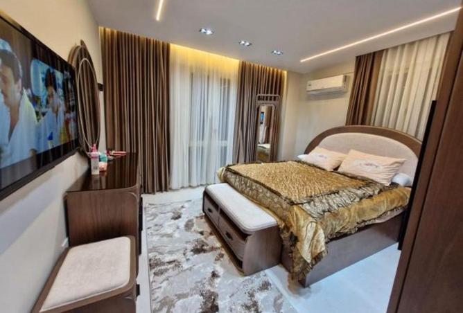 8702591 - Property Image 3