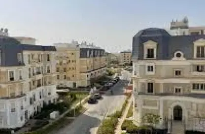 Villa - 4 Bedrooms - 5 Bathrooms for sale in Mountain View 1.1 - 5th Settlement Compounds - The 5th Settlement - New Cairo City - Cairo