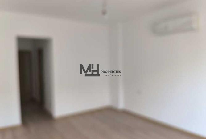 96584647 - Property Image 3