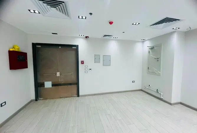 93813212 - Property Image 3