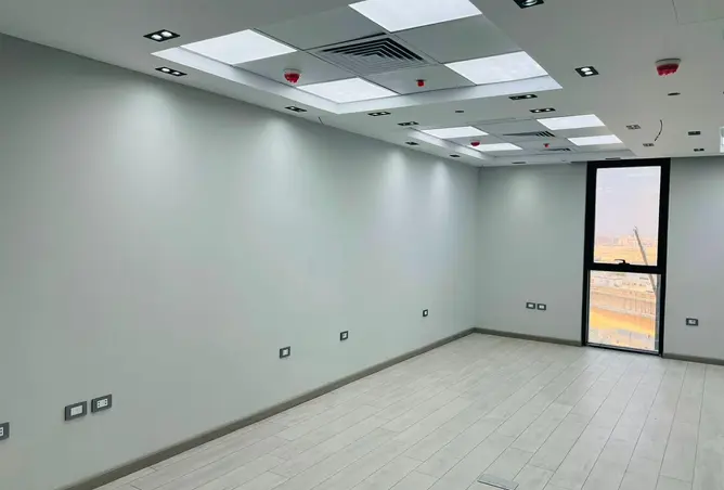 93813212 - Property Image 2