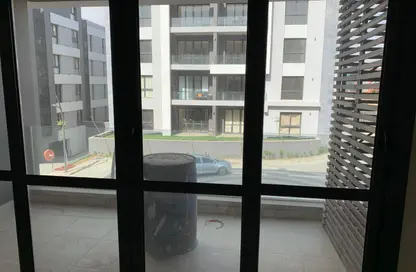 Apartment - 3 Bedrooms - 3 Bathrooms for sale in El Patio 7 - 5th Settlement Compounds - The 5th Settlement - New Cairo City - Cairo