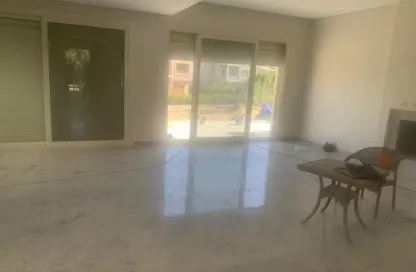 Villa - 4 Bedrooms - 6 Bathrooms for rent in New Giza - Cairo Alexandria Desert Road - 6 October City - Giza