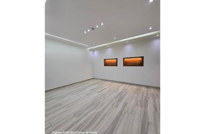 Apartment - 3 Bedrooms - 3 Bathrooms for sale in Gate 4 - Mena - Hadayek El Ahram - Giza