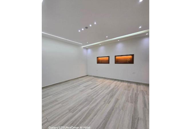 53974009 - Property Image 3