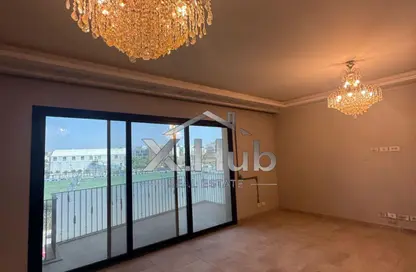 شقة - 3 غرف نوم - 3 حمامات للايجار في 6 ويست - بيفرلي هيلز - كمبوندات الشيخ زايد - الشيخ زايد - الجيزة