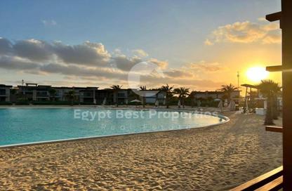 Chalet - 3 Bedrooms - 4 Bathrooms for sale in Swan Lake North Coast - Qesm Ad Dabaah - North Coast
