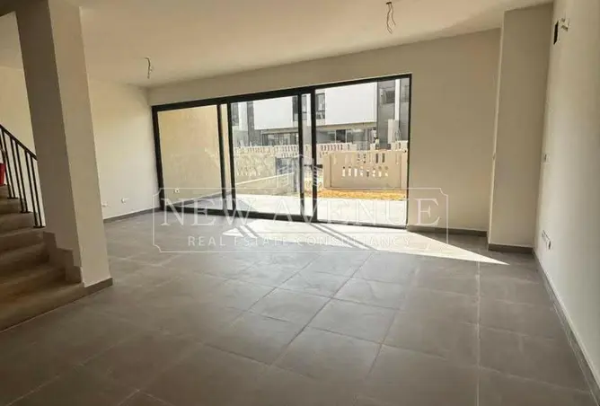 107122651 - Property Image 2