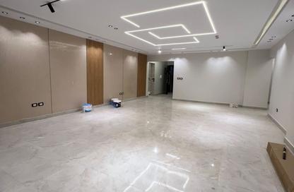 Apartment - 3 - 3 for sale in Al Khamayel city - Sheikh Zayed Compounds - Sheikh Zayed City - Giza