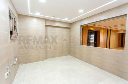 Apartment - 4 Bedrooms - 3 Bathrooms for sale in Glim - Hay Sharq - Alexandria Apartment - 4 Bedrooms - 3 Bathrooms for sale in Glim - Hay Sharq - Alexandria