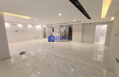Office Space - 5 Bedrooms - 2 Bathrooms for rent in Sarayat Al Maadi - Hay El Maadi - Cairo