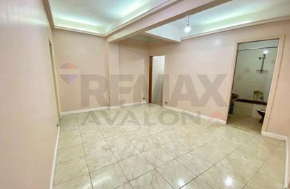 Office Space - Studio - 1 Bathroom for rent in Ahmed Shawky St. - Roushdy - Hay Sharq - Alexandria