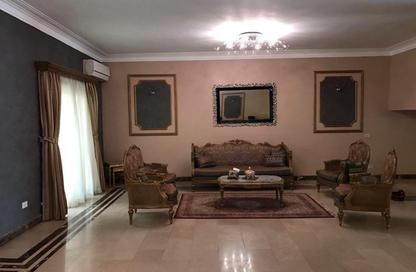 Twin House - 3 Bedrooms - 3 Bathrooms for rent in Sama Zayed - 4th District - Sheikh Zayed City - Giza