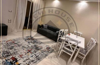 Apartment - 2 Bedrooms - 1 Bathroom for rent in Garden City Smouha St. - Smouha - Hay Sharq - Alexandria