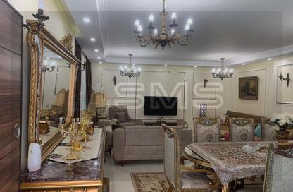 دوبلكس - 3 غرف نوم - 3 حمامات للبيع في شارع عمر خورشيد - البنفسج 10 - البنفسج - مدينة القاهرة الجديدة - القاهرة
