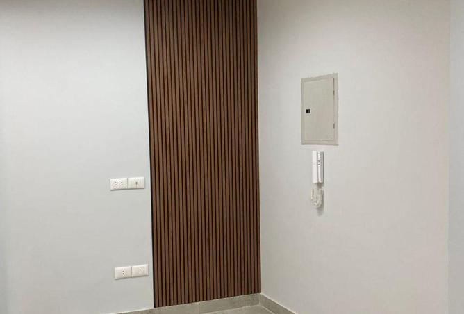 70105507 - Property Image 3