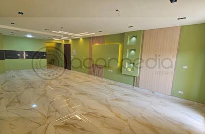 Apartment - 2 - 2 for sale in Taj City - 5th Settlement Compounds - The 5th Settlement - New Cairo City - Cairo
