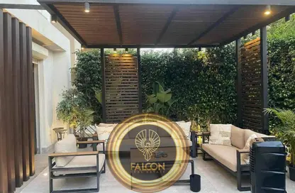 Apartment - 2 Bedrooms - 2 Bathrooms for sale in Mountain View iCity - 5th Settlement Compounds - The 5th Settlement - New Cairo City - Cairo