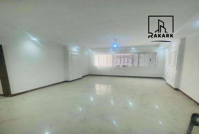 8581733 - Property Image 2