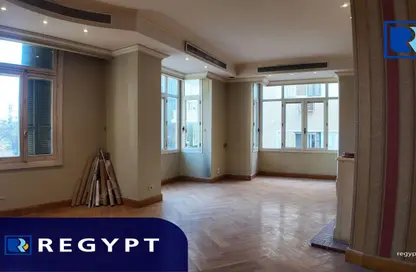 مساحات مكتبية - 4 غرف نوم - 2 حمامات للايجار في شارع عمارة اليمنى - الزمالك - القاهرة