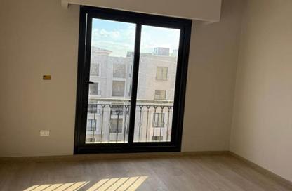 Apartment - 3 Bedrooms - 3 Bathrooms for sale in Village West - Sheikh Zayed Compounds - Sheikh Zayed City - Giza