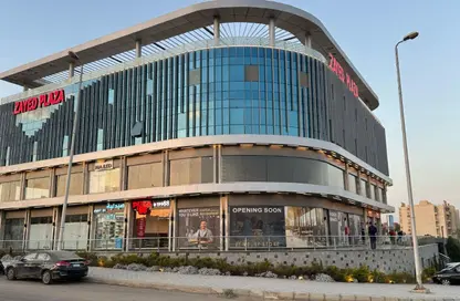 محل تجاري - استوديو للايجار في ذا جيت بلازا مول - الحي العاشر - الشيخ زايد - الجيزة