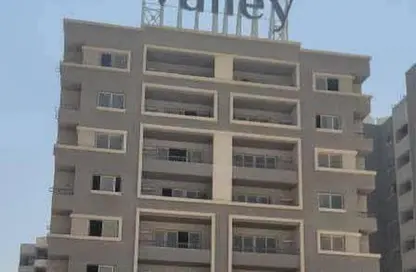 Apartment - 2 Bedrooms - 1 Bathroom for sale in Zahraa Al Maadi St. - Degla - Hay El Maadi - Cairo