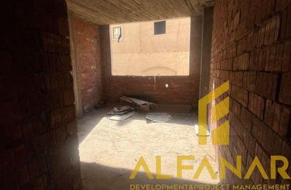 Apartment - 3 Bedrooms - 2 Bathrooms for sale in Mohamed Naguib Axis - Abou El Houl - New Cairo City - Cairo