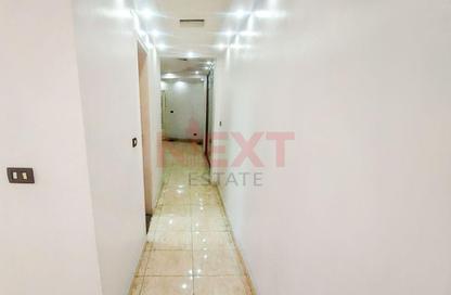 Apartment - 3 Bedrooms - 1 Bathroom for sale in Mostafa Kamel St. - Abu Qir - Hay Than El Montazah - Alexandria