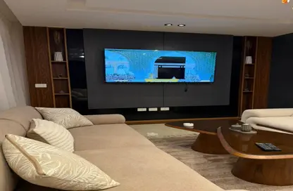 Apartment - 3 Bedrooms - 3 Bathrooms for sale in Palm Hills New Cairo - 5th Settlement Compounds - The 5th Settlement - New Cairo City - Cairo