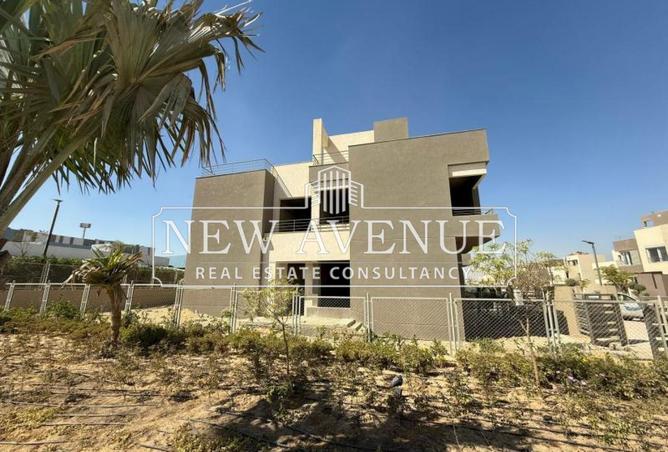 56987836 - Property Image 2