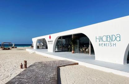 Chalet - 2 Bedrooms - 3 Bathrooms for sale in Hacienda Heneish - Qesm Marsa Matrouh - North Coast