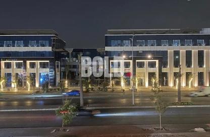 Clinic - Studio - 1 Bathroom for sale in Park Yard Mall - 1st District - 6 October City - Giza Clinic - Studio - 1 Bathroom for sale in Park Yard Mall - 1st District - 6 October City - Giza