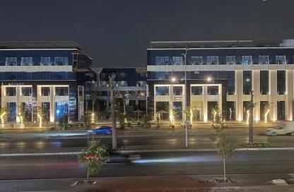 Clinic - Studio - 1 Bathroom for sale in Park Yard Mall - 1st District - 6 October City - Giza Clinic - Studio - 1 Bathroom for sale in Park Yard Mall - 1st District - 6 October City - Giza