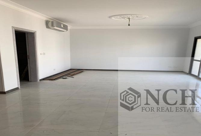 56001377 - Property Image 2