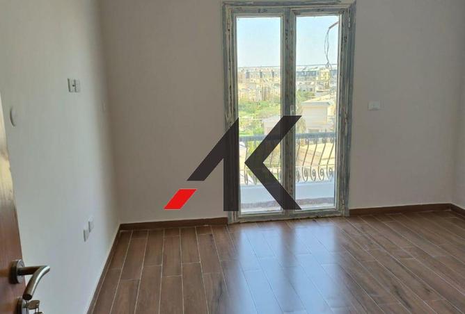 67353473 - Property Image 3